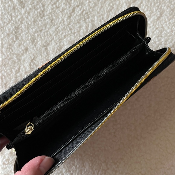 Corgi wallet - Picture 2 of 2